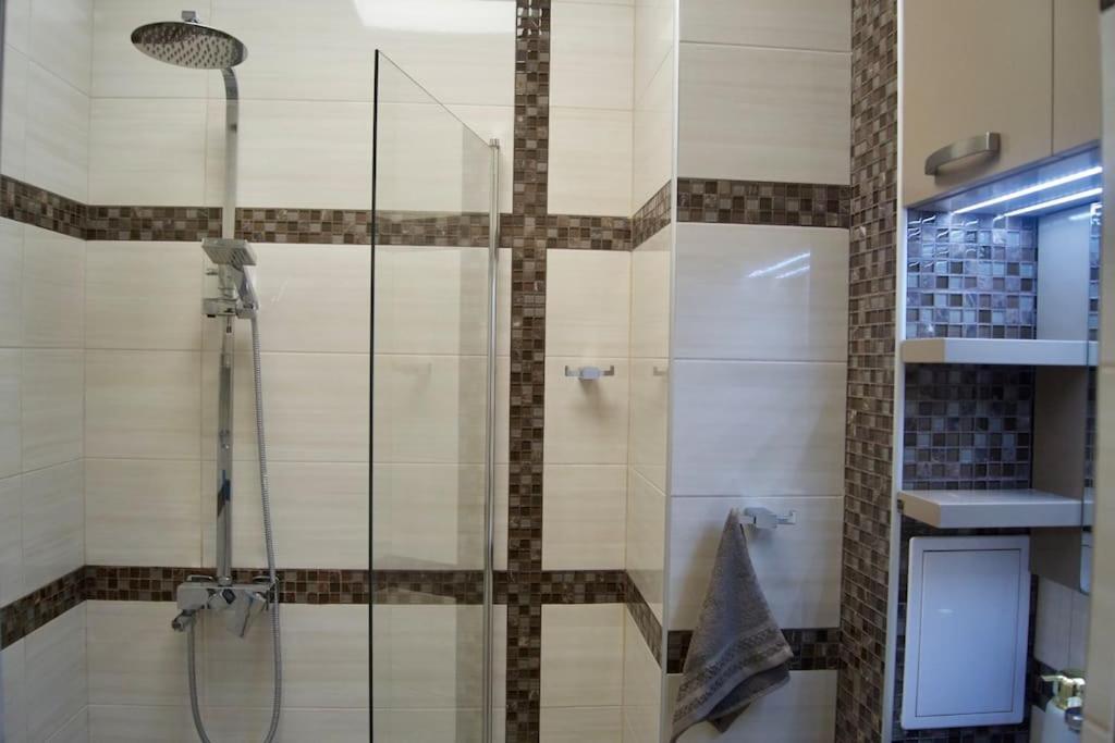 Cozy 2Br Oasis In Central Burgaz Dış mekan fotoğraf